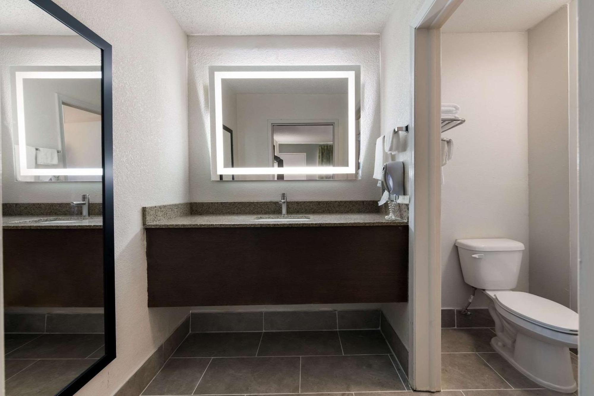 Quality Inn Orange Park Jacksonville Eksteriør billede